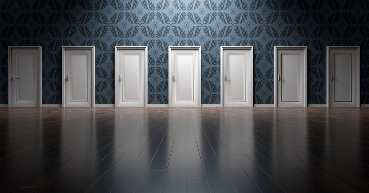 many doors - by Qimono many doors - by Qimono