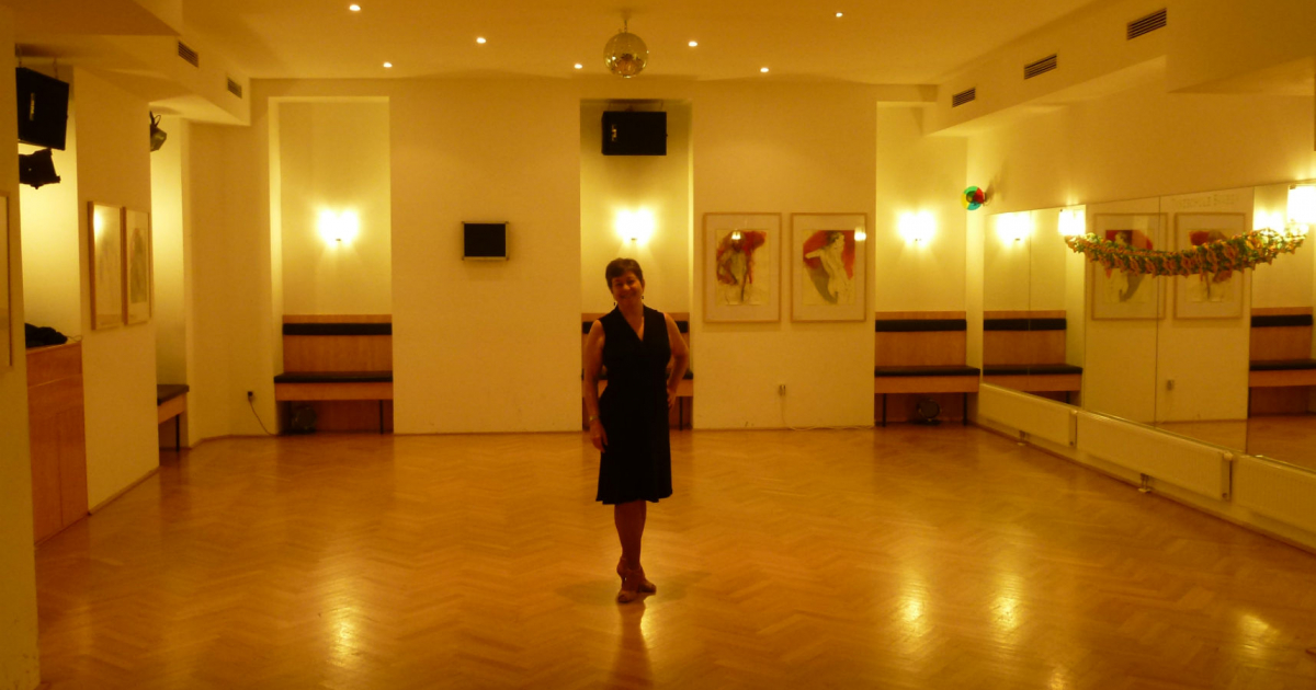 Waltz Week studio